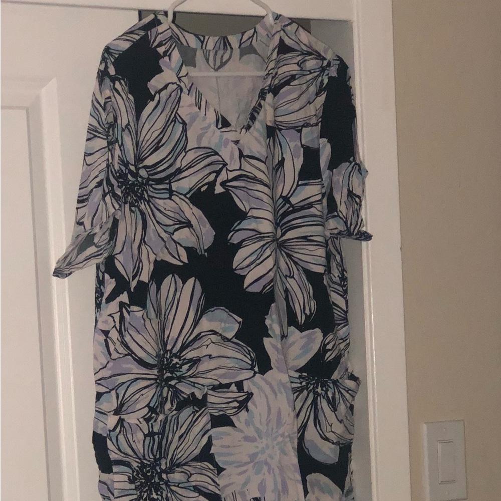 Scrubs and beyond medical scrub top